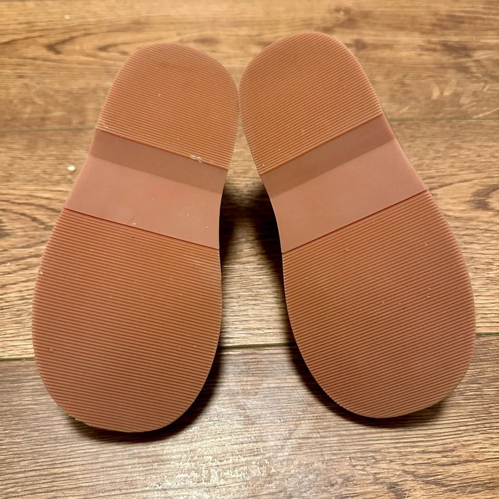 Felix and Flora Mary Jane shoes for toddler girls - Picture 4 of 10